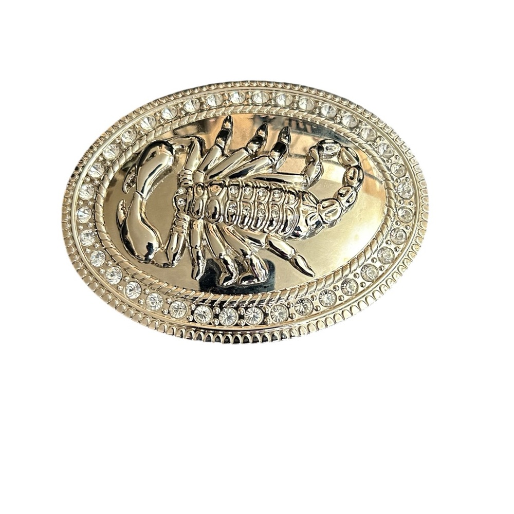 Large scorpion belt buckle
